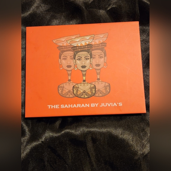 The Saharan Eyeshadow Palette by Julia's Place - Picture 1 of 11